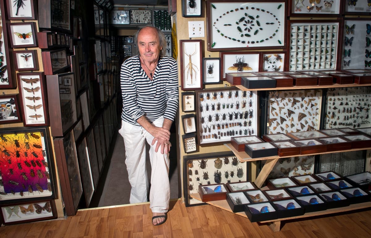 Portrait de l'entomologiste Georges Brossard, dans sa maison du parc national du Mont-St-Bruno, à Saint-Bruno-de-Montarville, près de Montréal, le vendredi 11 juillet 2014. JOEL LEMAY/AGENCE QMI