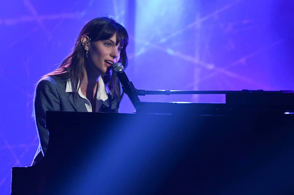 Charlotte Cardin lors du 39e Gala de l'ADISQ, présenté à la salle Wilfrid-Pelletier le 29 octobre 2017.